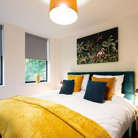 Polly'S Place Apartment Taunton & Free Off Road Parking & Wifi Exterior foto